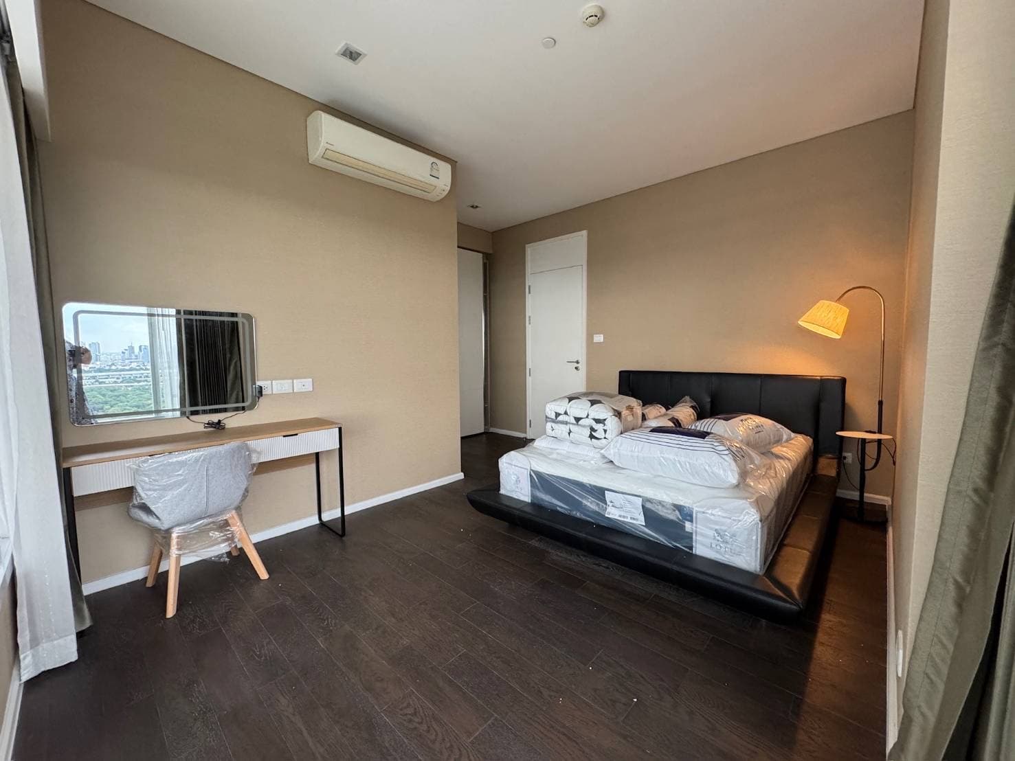 The Saint Residences
- Image 4