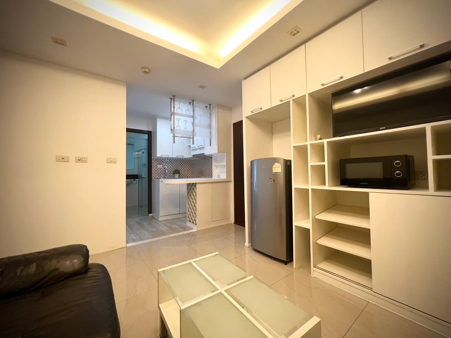 D Condo Ratchada 19 - Image 2