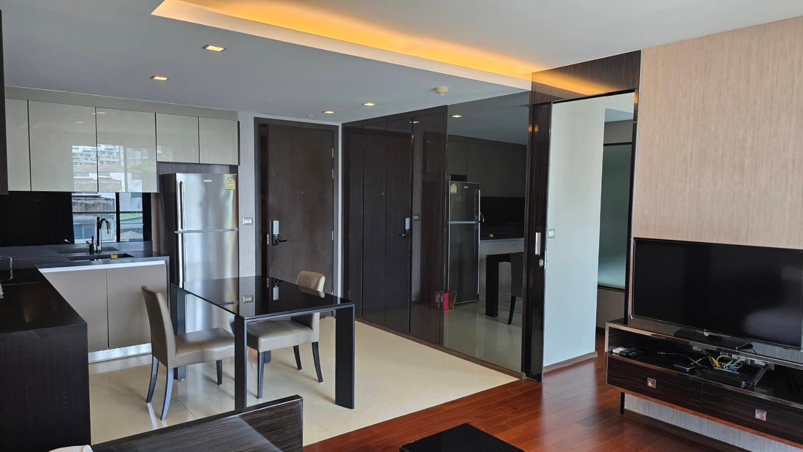 The Address สุขุมวิท 61 - Image 2