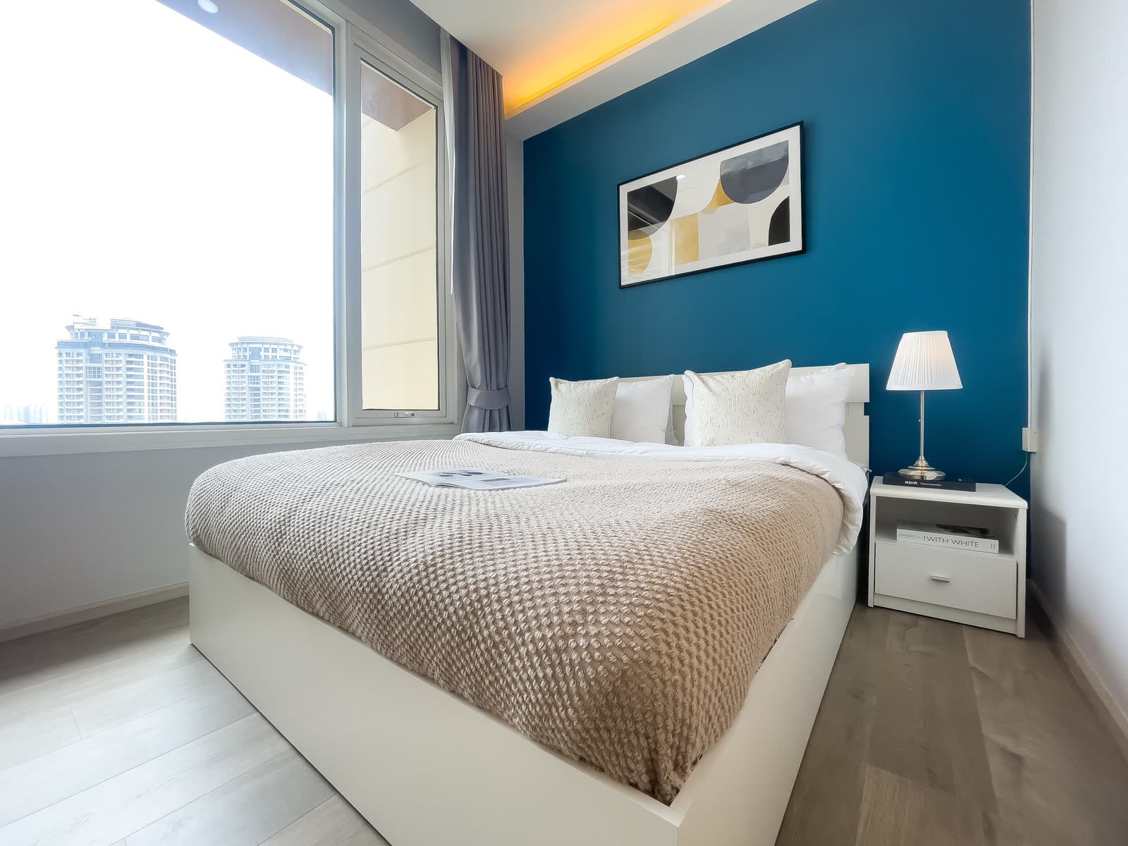 THE EMPIRE PLACE SATHON - Image 4
