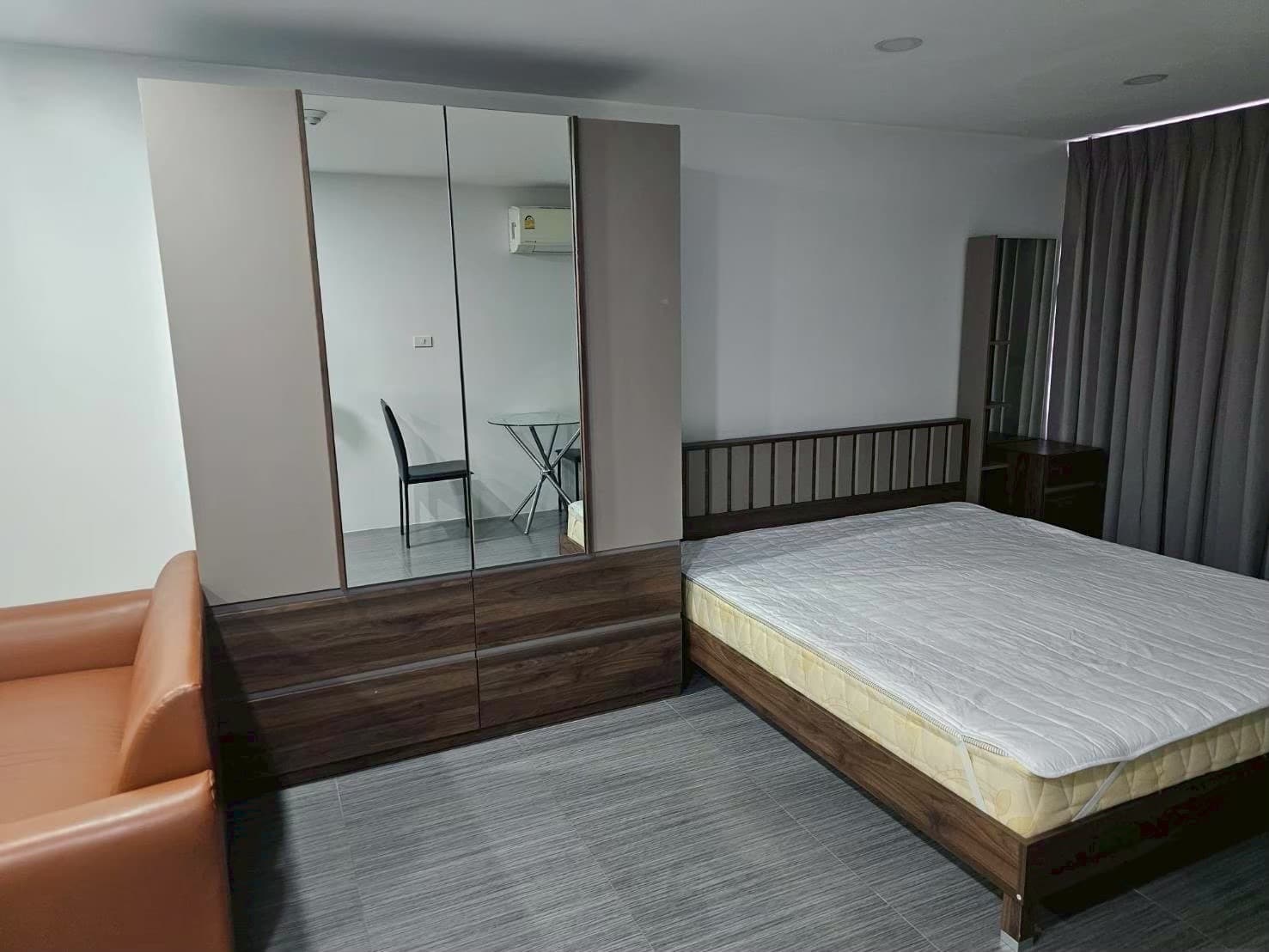ITF Silom Palace - Image 5
