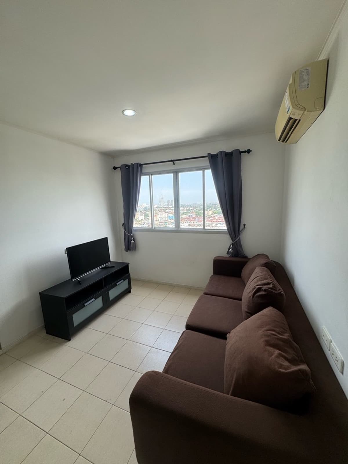 ลุมพินี คอนโดทาวน์ รามอินทรา - นวมินทร์ - Image 3