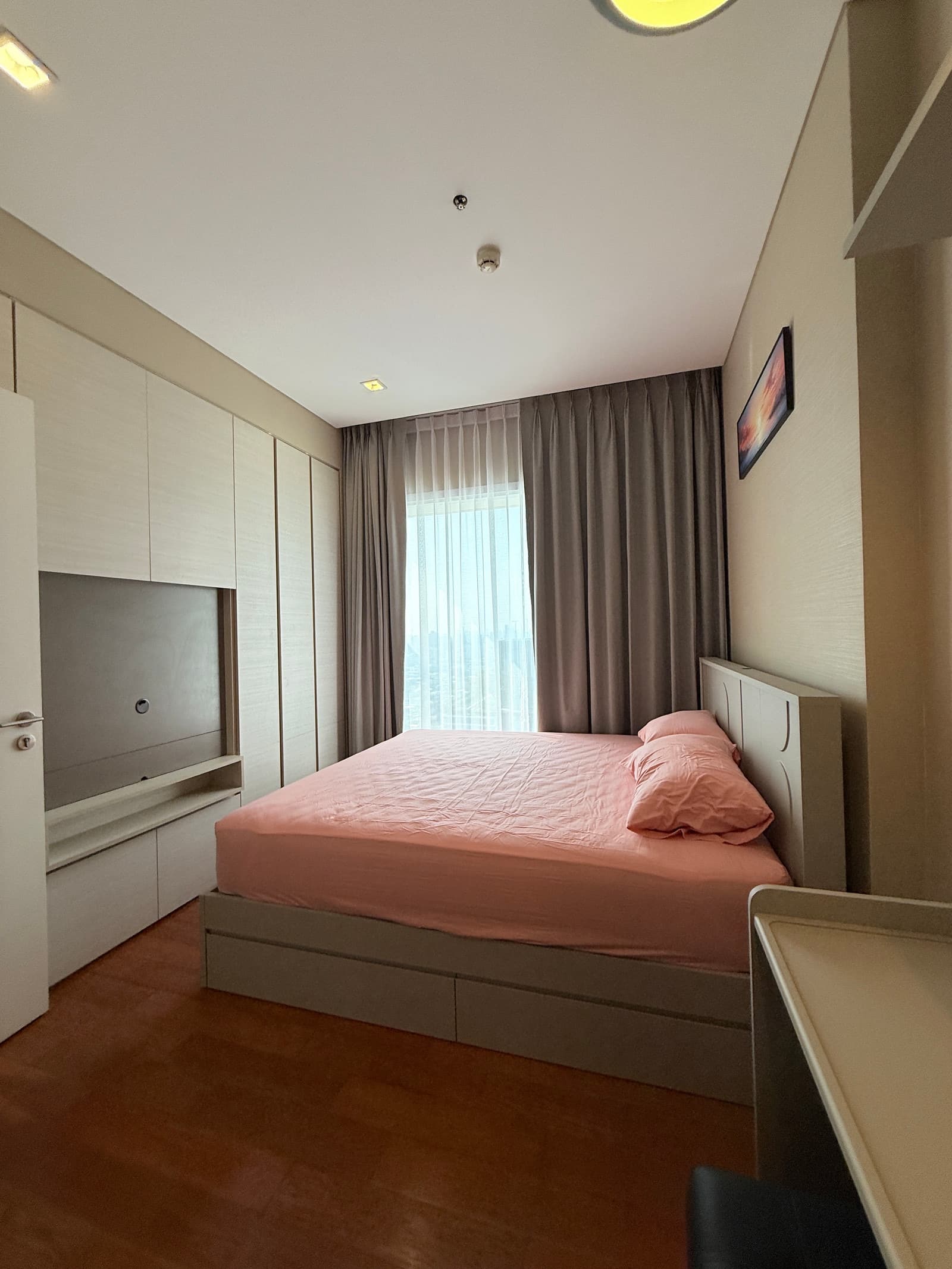 The Saint Residences
- Image 4