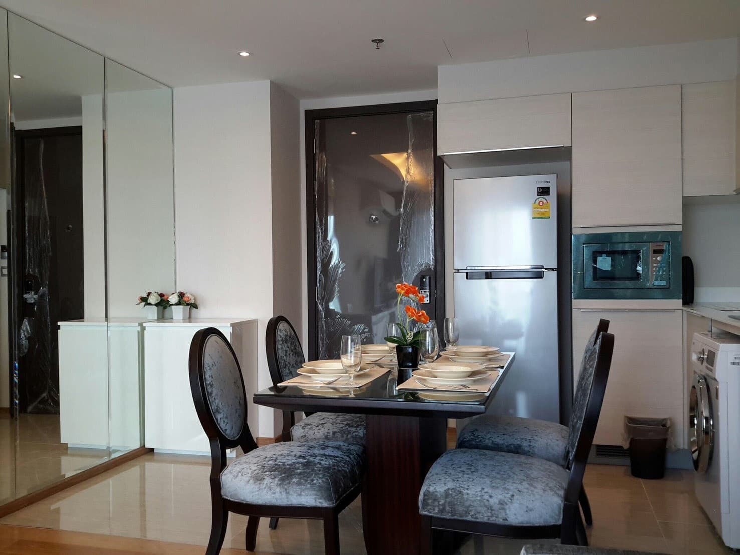 H Condo Sukhumvit 43 - Image 3