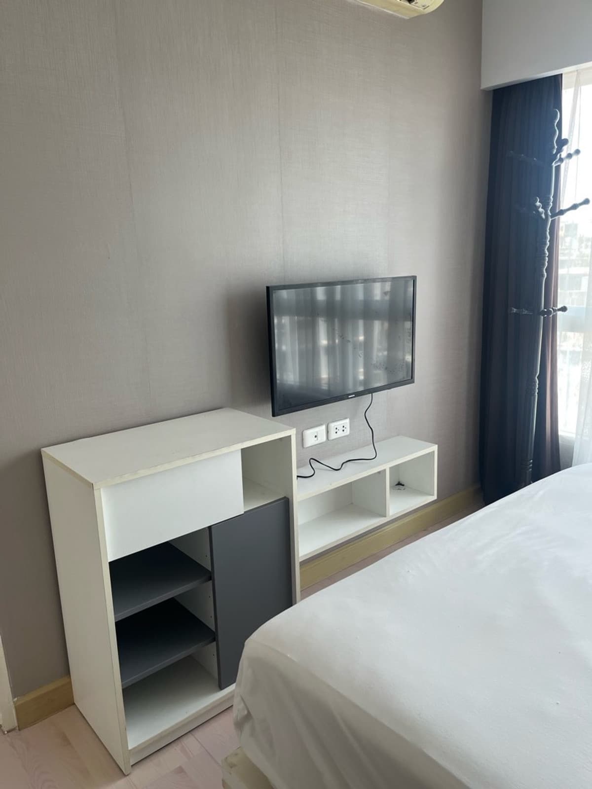 The Viva Condo Sathon-Taksin - Image 2