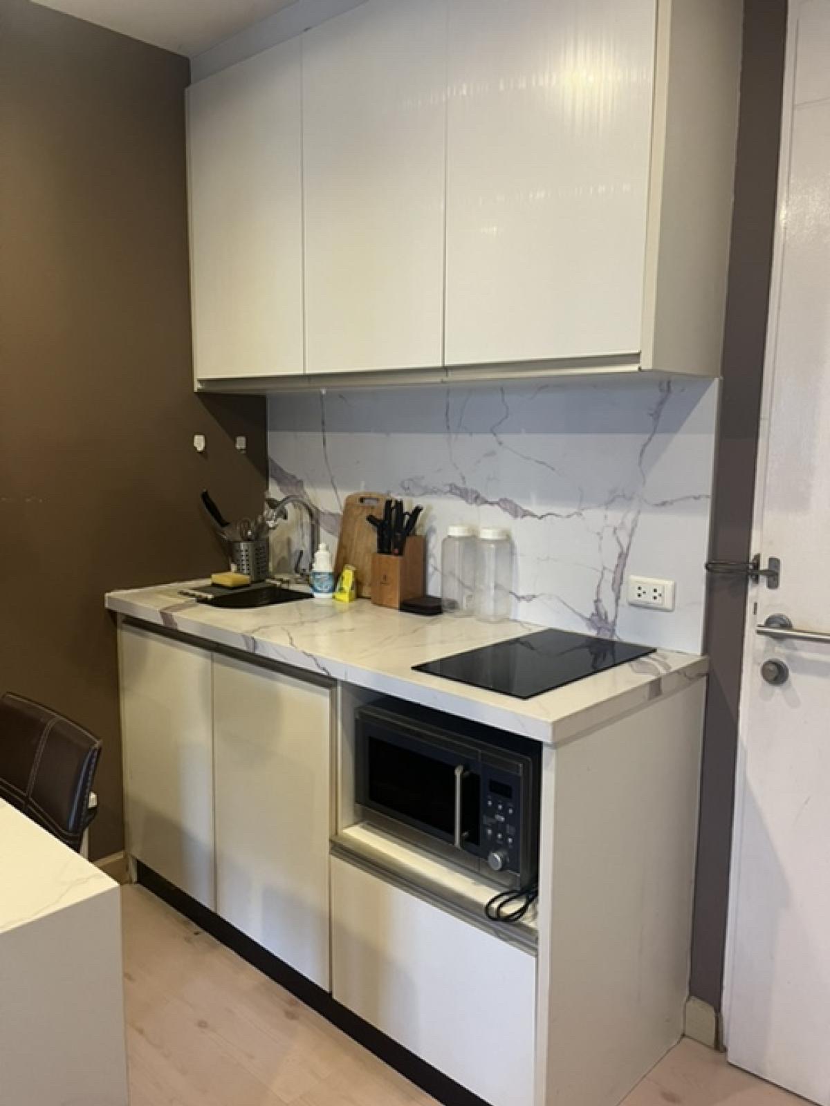 The Viva Condo Sathon-Taksin - Image 5
