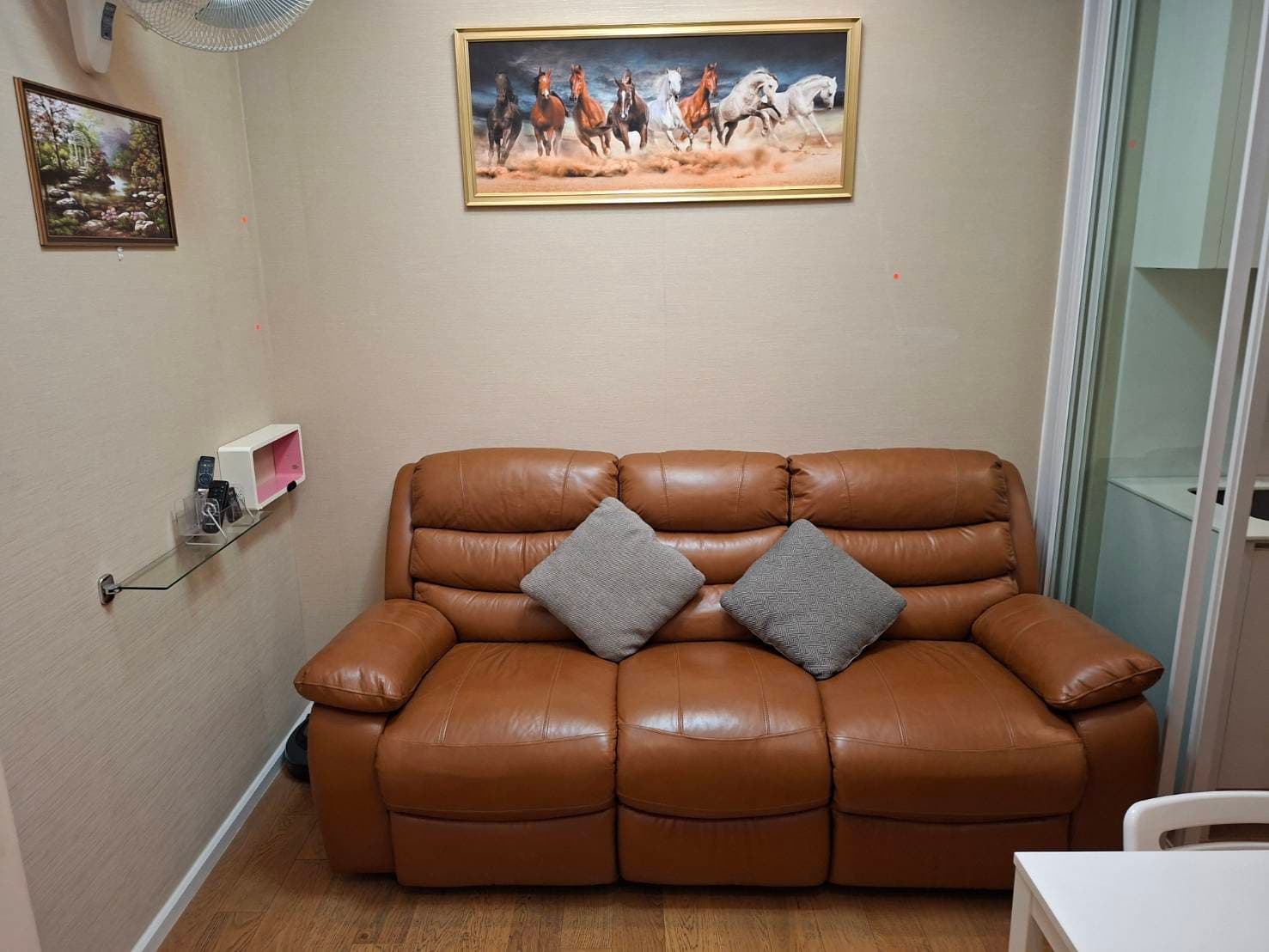 เดอะ เซนต์ เรสซิเดนซ์ - Image 3