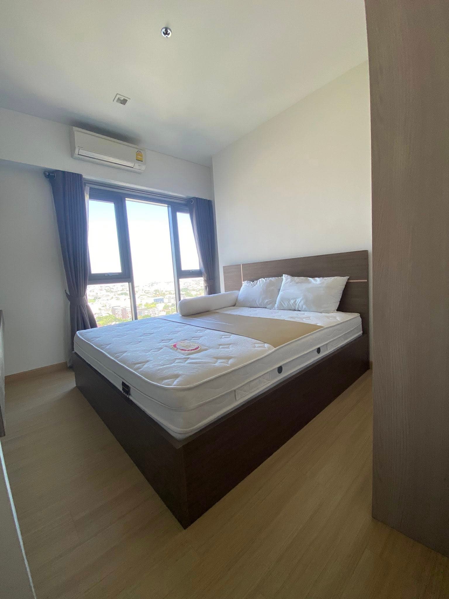 ลงทุนอสังหาริมทรัพย์ในปี 2024-2025 มาวิเคราะห์จากแนวโน้มการลงทุนอสังหาฯ ในปีนี้ เพื่อให้คุณสามารถปรับทิศทางให้ทันการเปลี่ยนแปลง